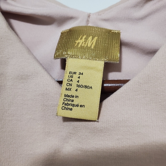 3/$25 H&M Halter Crop Top 4 Pinkish Brown/Beige - Picture 4 of 4